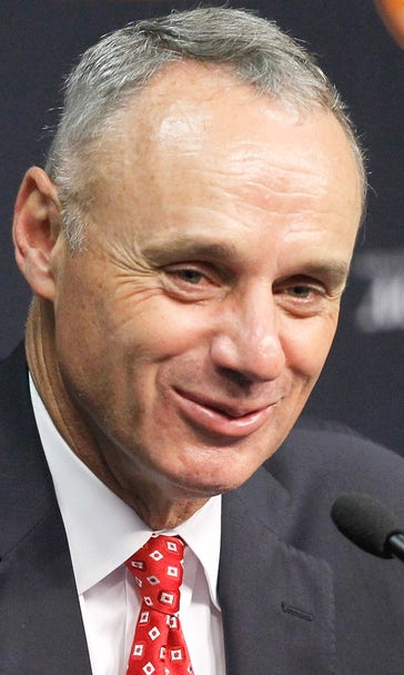 Manfred understands why Brewers, Marlins skipped minority interviews